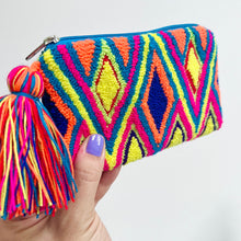 Load image into Gallery viewer, Rio Clutch