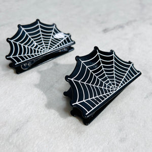 Spider Web Claw Clip