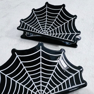 Spider Web Claw Clip