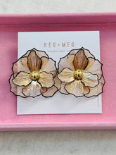 Load image into Gallery viewer, 3D Petal Earrings
