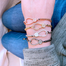 Load image into Gallery viewer, Small Metal Link Bracelet
