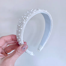 Load image into Gallery viewer, Tiffany Pearl Headband
