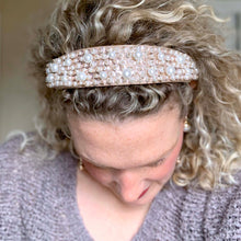 Load image into Gallery viewer, Vintage Pearl Headband
