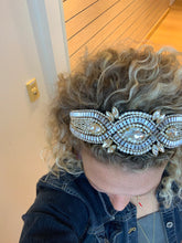 Load image into Gallery viewer, Bling Bling Headband
