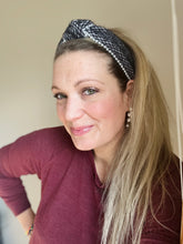 Load image into Gallery viewer, Chloe Pearl Headband
