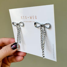 Load image into Gallery viewer, Perfect Bow Earrings
