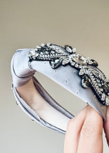 Load image into Gallery viewer, Versailles Headband
