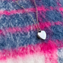 Load image into Gallery viewer, My Cold Black Heart Necklace
