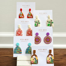 Load image into Gallery viewer, Artsy Acrylic Drop Earrings
