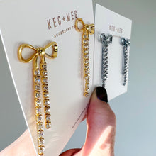 Load image into Gallery viewer, Perfect Bow Earrings
